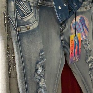 Meet your Posher, Tonya